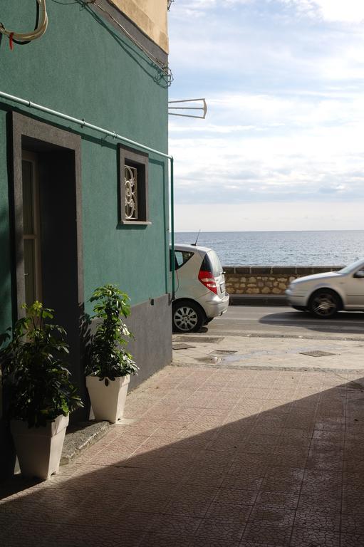 Appartement La Casa Dei Nonni à Giardini-Naxos Chambre photo